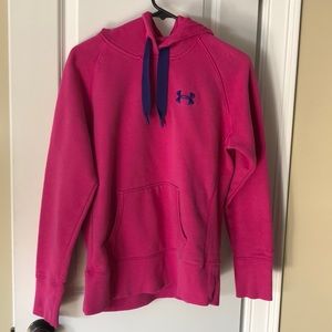 Under Armour pink heavy woman’s hoodie